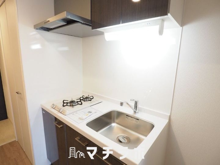 エスリード新栄グラティア707のキッチン