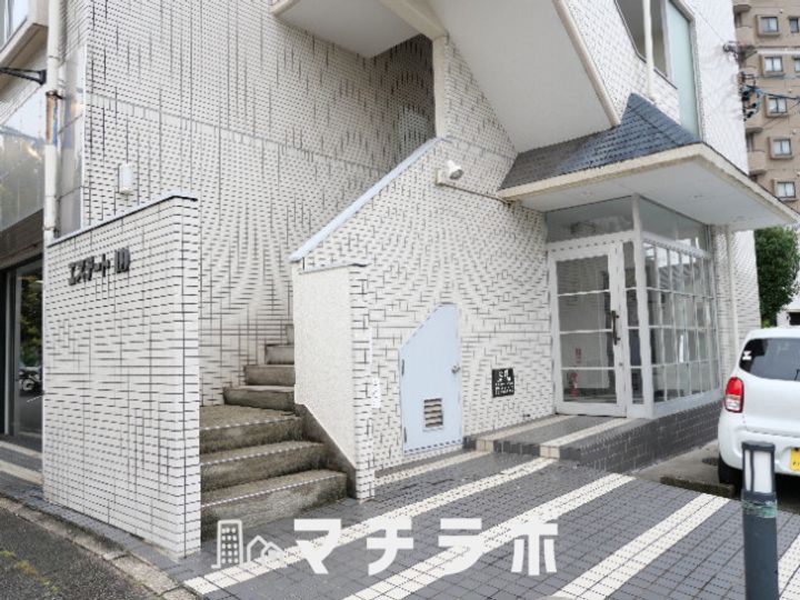 愛知県名古屋市北区山田2丁目(マンション)の賃貸物件302の玄関