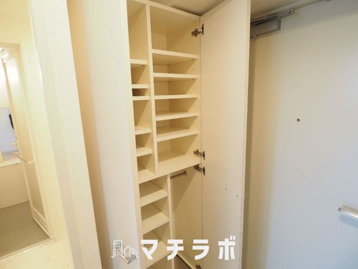 KDX千早レジデンス1004の玄関