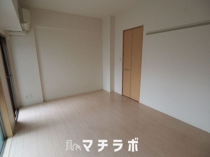プロシード金山408の内装
