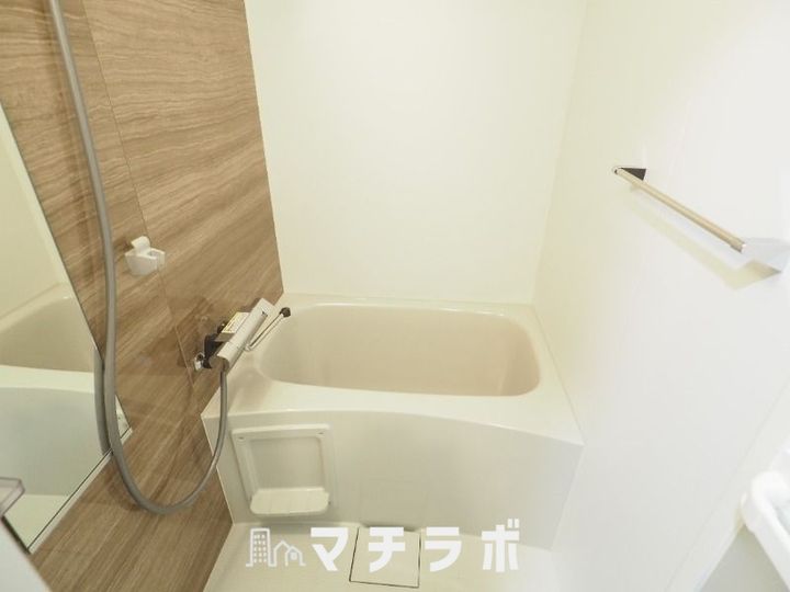 愛知県名古屋市中川区八熊1丁目(マンション)の賃貸物件1002の風呂