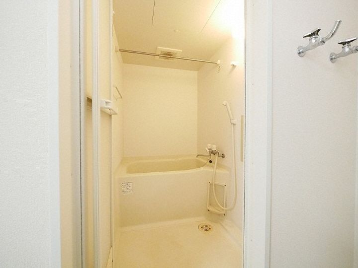 北海道札幌市豊平区豊平二条7丁目(マンション)の賃貸物件102の風呂