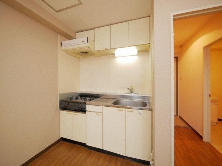 北海道札幌市北区北三十八条西7丁目(アパート)の賃貸物件402のキッチン