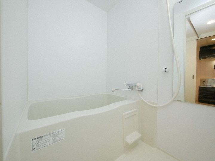 北海道札幌市白石区東札幌一条6丁目(マンション)の賃貸物件402の風呂