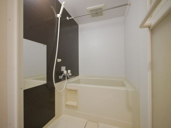 北海道札幌市西区二十四軒四条4丁目(マンション)の賃貸物件306の風呂