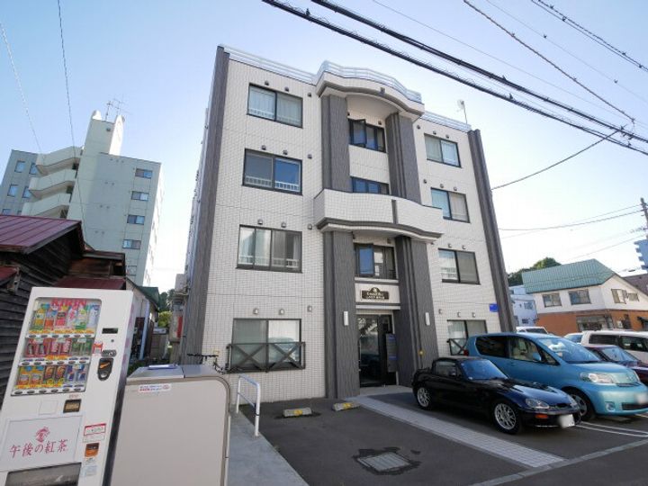北海道札幌市豊平区美園四条1丁目(マンション)の賃貸物件403の外観