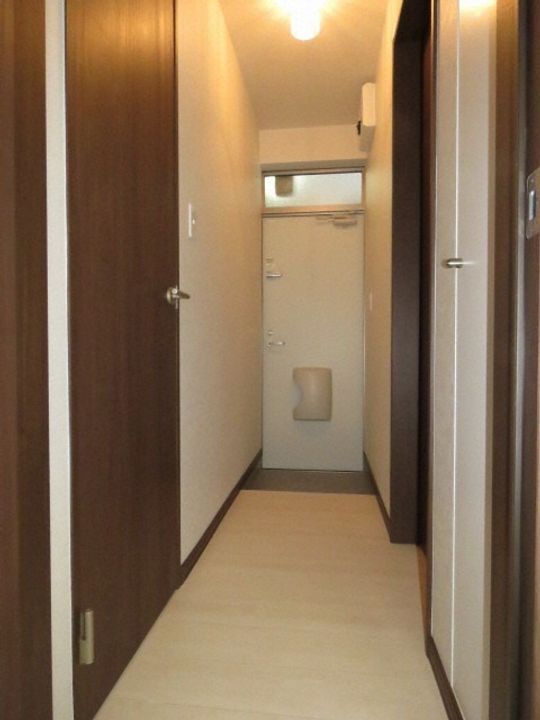 北海道札幌市手稲区前田一条1丁目(アパート)の賃貸物件106の玄関