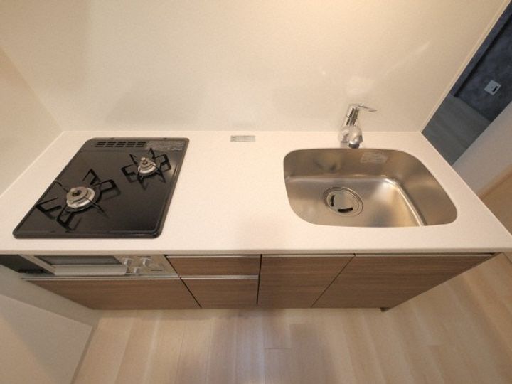 北海道札幌市豊平区西岡四条8丁目(マンション)の賃貸物件202のキッチン