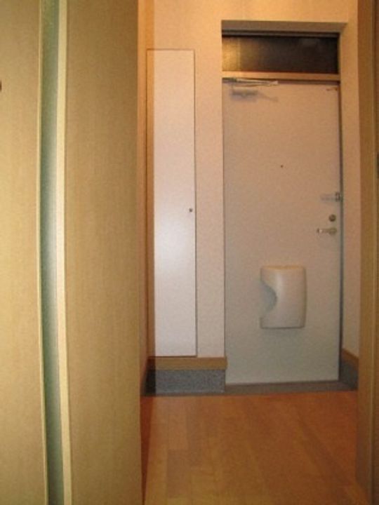 北海道札幌市清田区清田二条1丁目(アパート)の賃貸物件103の玄関