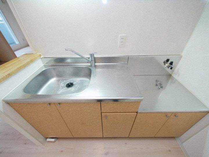 北海道札幌市中央区北五条西16丁目(マンション)の賃貸物件のキッチン