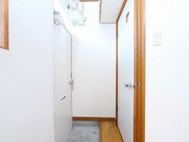 北海道札幌市東区北十二条東12丁目(アパート)の賃貸物件7の玄関