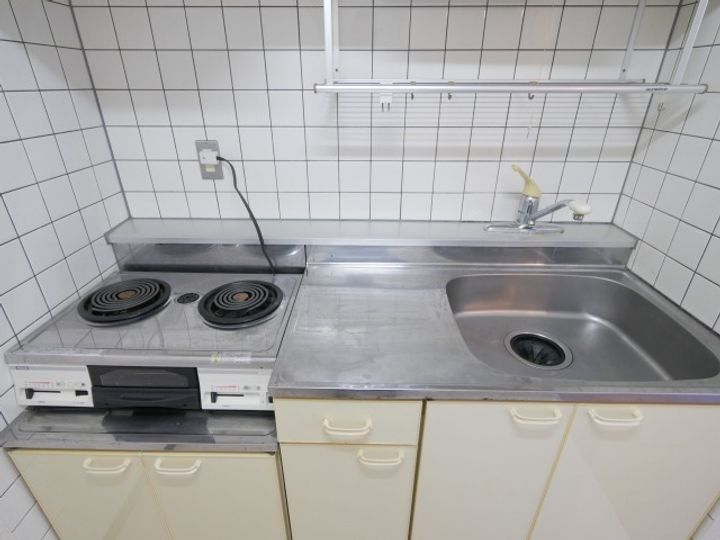 北海道札幌市南区石山東7丁目(マンション)の賃貸物件201のキッチン