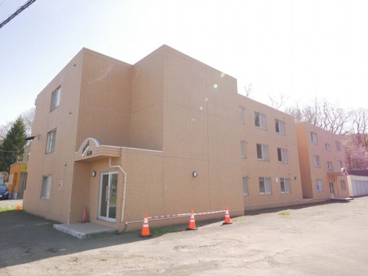 北海道札幌市南区石山東7丁目(マンション)の賃貸物件205の外観