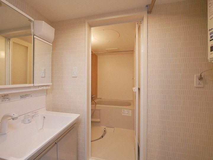 北海道札幌市手稲区曙一条1丁目(マンション)の賃貸物件302の風呂