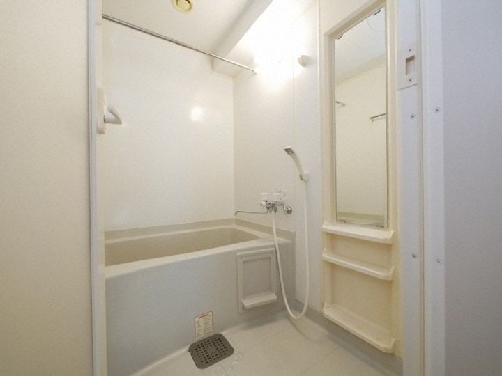 北海道札幌市東区北十六条東4丁目(マンション)の賃貸物件402の風呂
