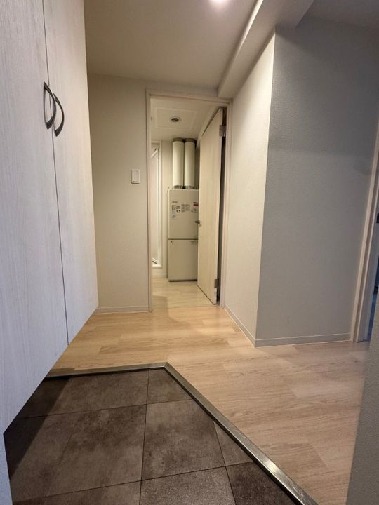 北海道札幌市中央区北一条西23丁目(マンション)の賃貸物件503の玄関