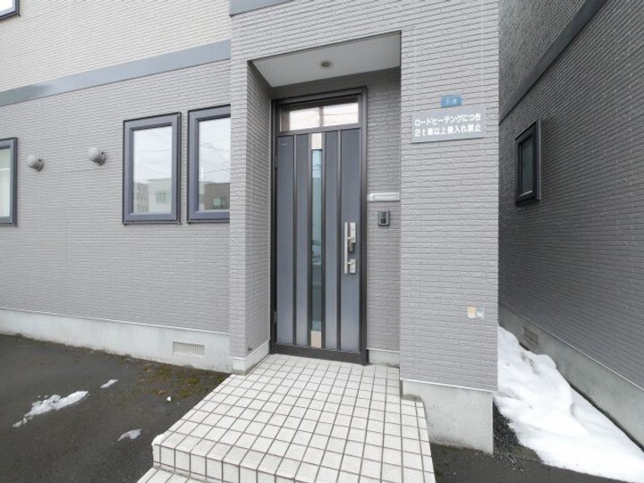 北海道札幌市東区北二十二条東23丁目(アパート)の賃貸物件101の玄関