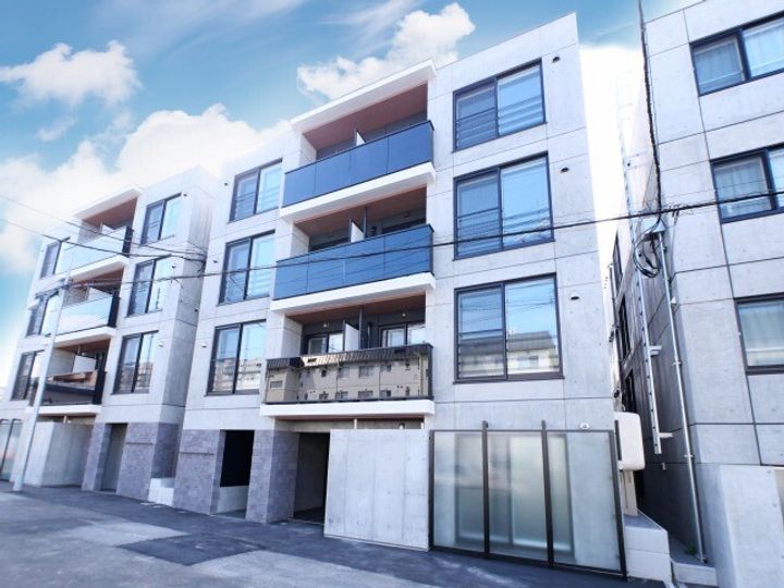 北海道札幌市白石区本郷通8丁目北(マンション)の賃貸物件102の外観