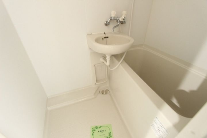 北海道札幌市手稲区曙六条2丁目(アパート)の賃貸物件202の風呂