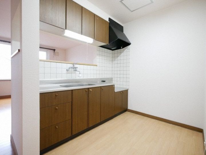 北海道札幌市手稲区新発寒三条1丁目(アパート)の賃貸物件202のキッチン