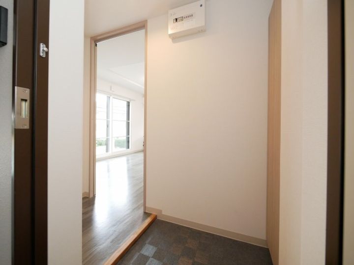 北海道札幌市北区麻生町6丁目(マンション)の賃貸物件201の玄関