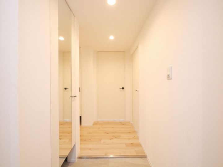 北海道札幌市手稲区手稲本町二条1丁目(マンション)の賃貸物件301の玄関