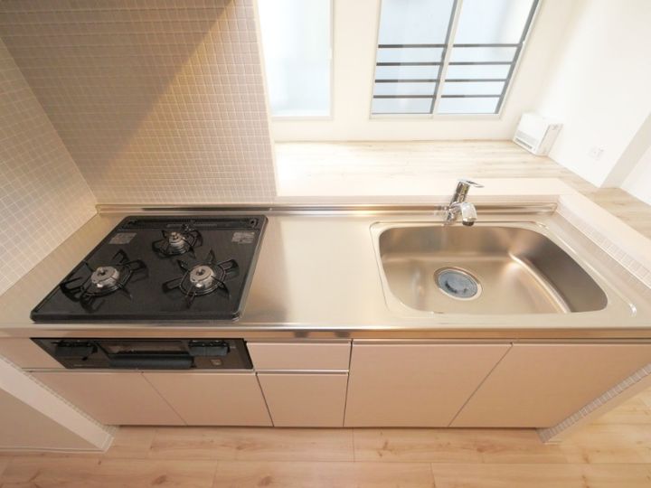北海道札幌市手稲区手稲本町二条1丁目(マンション)の賃貸物件301のキッチン