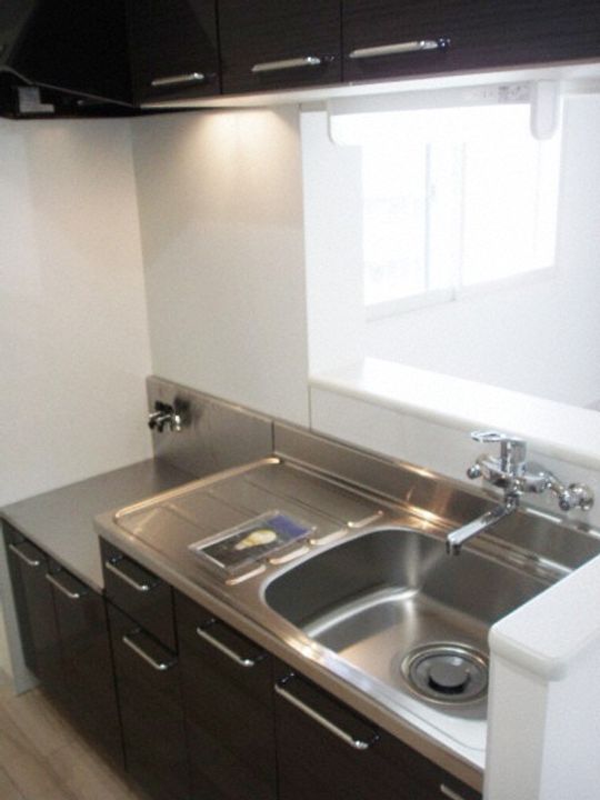 北海道札幌市中央区南五条西24丁目(マンション)の賃貸物件のキッチン