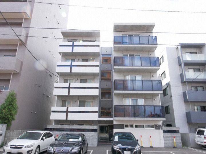 北海道札幌市中央区南十二条西9丁目(マンション)の賃貸物件205の外観