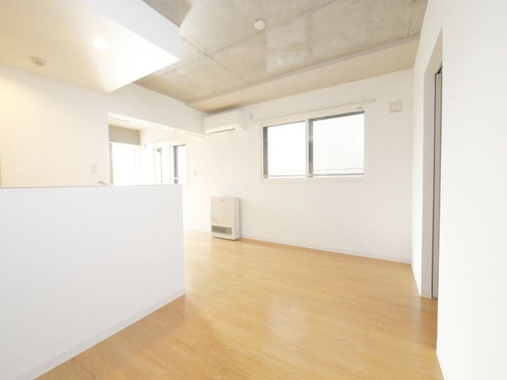 Am building 05402の内装