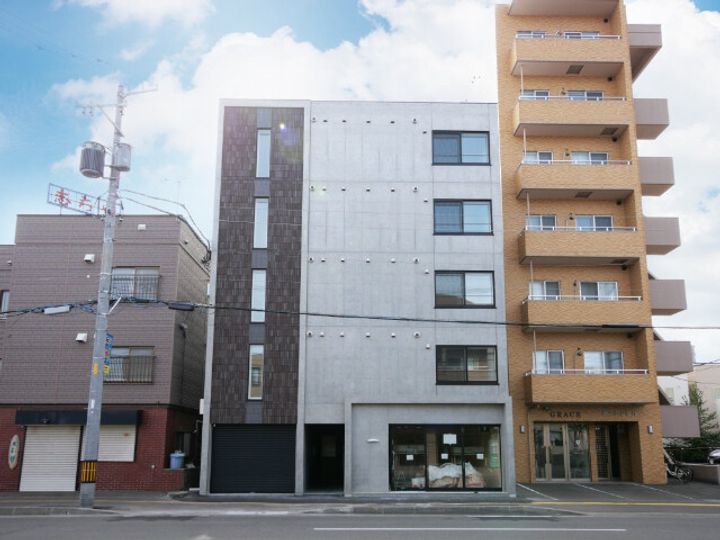 Am building 05506の外観