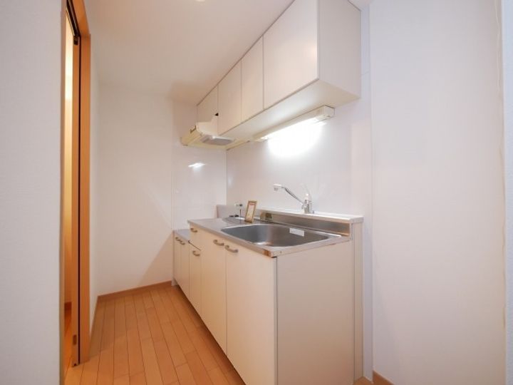 ゴールドメゾン美園66のキッチン