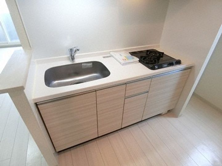 ecoa栄通101のキッチン