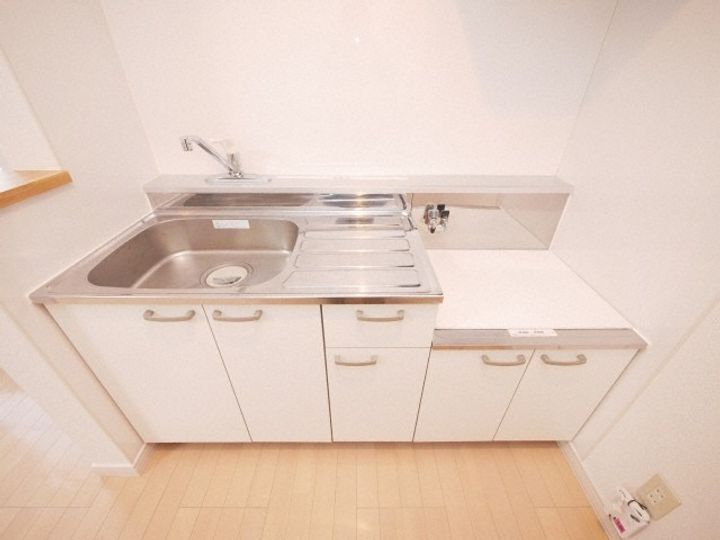 北海道札幌市手稲区富丘二条5丁目(アパート)の賃貸物件205のキッチン