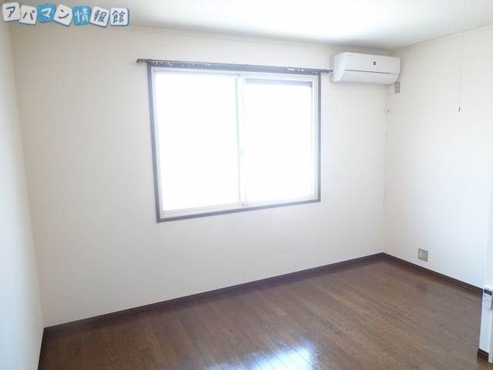 SAJA関屋昭和町106の内装