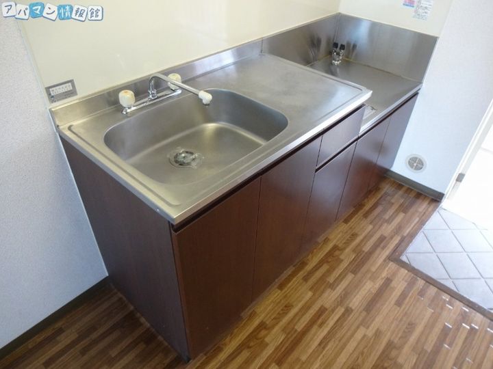 メンバーズタウン関屋A棟のキッチン