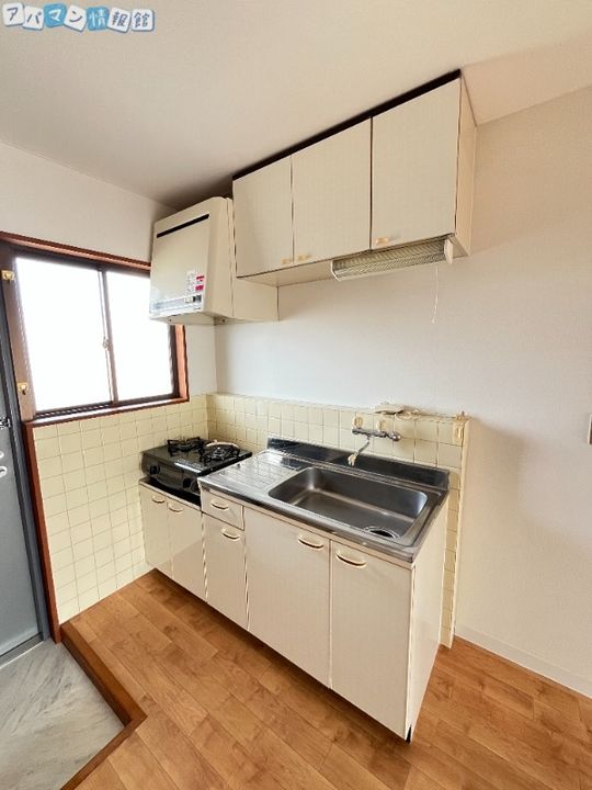 デイブレイクタウン405のキッチン