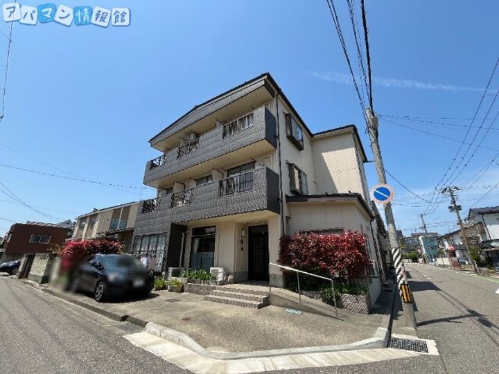 エスプワールの外観