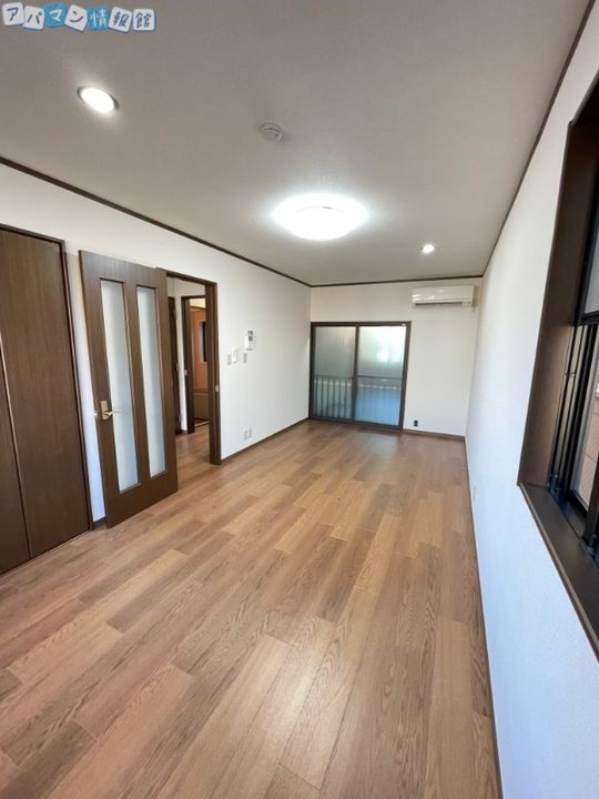 新潟県新潟市中央区天明町(一戸建)の賃貸物件1の内装
