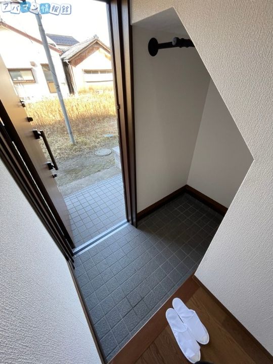 新潟県新潟市中央区天明町(一戸建)の賃貸物件1の玄関