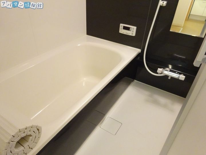 マンション北陸303の風呂