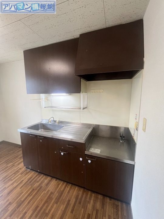 青山ニューヴィレッジIのキッチン