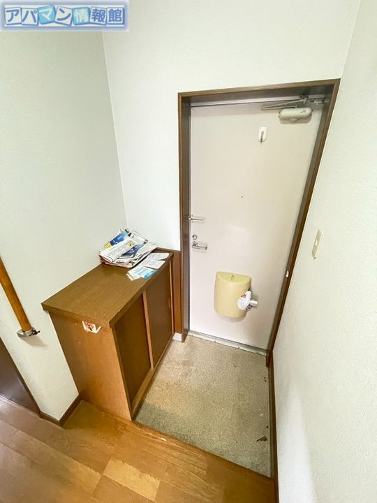 ピュア東青山の玄関