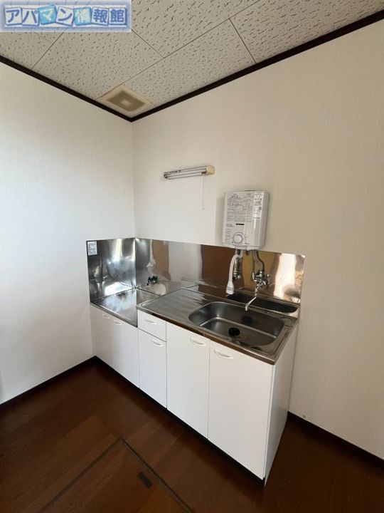 コーポサンステート 2号棟のキッチン