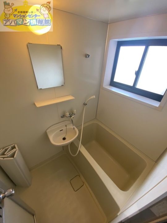 グレープハウス黒埼201の風呂