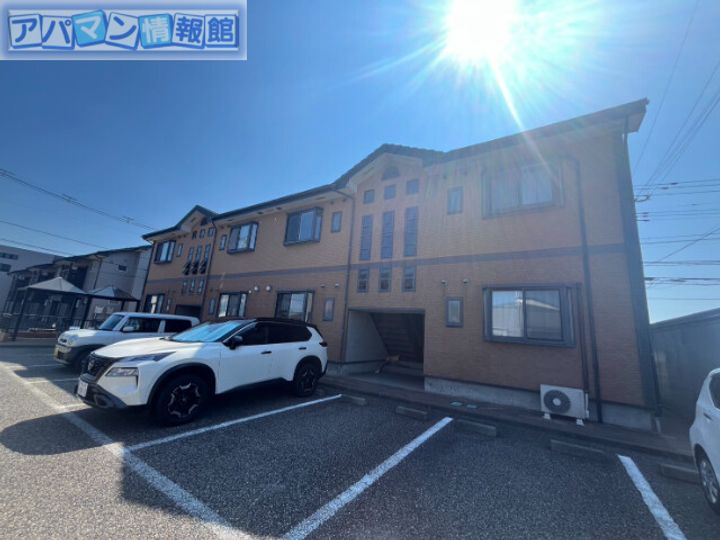 ウイングバレンⅡの外観