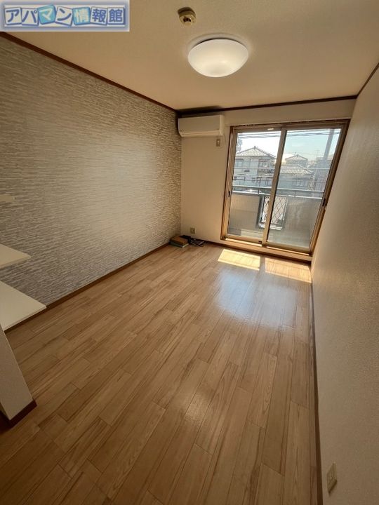 ウイングバレンⅡの内装