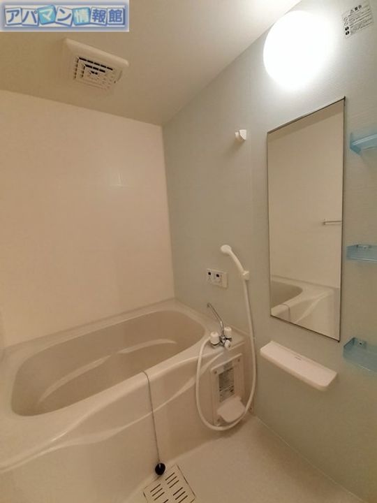 ラヴェルⅡの風呂