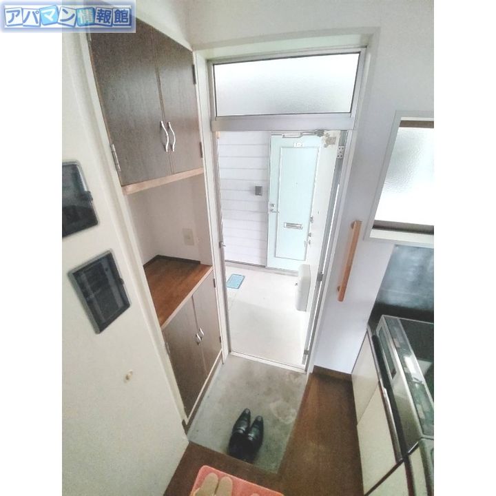 アコーダンス松田A1-6の玄関