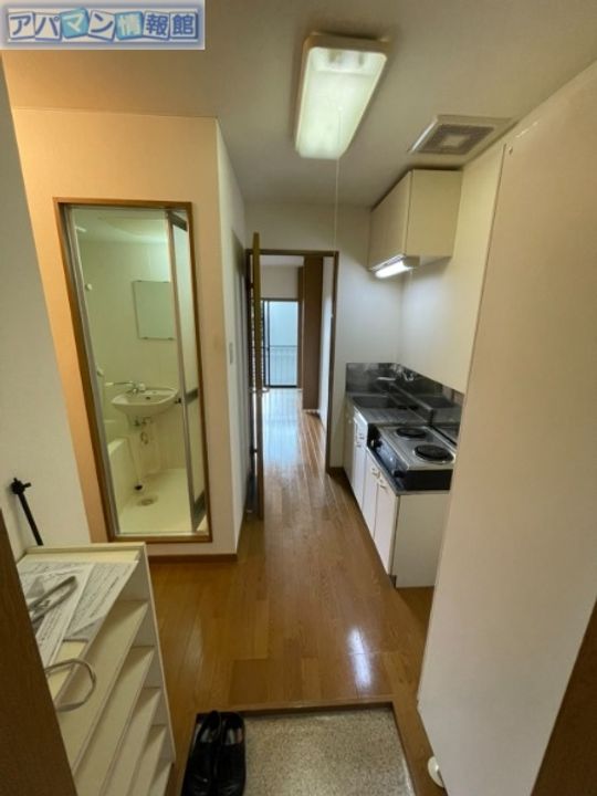 ベレーザ青山B209の玄関